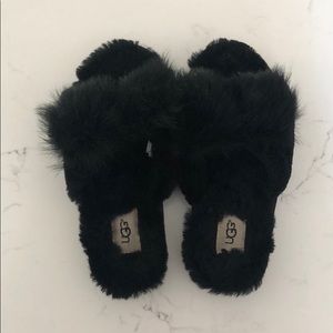 Ugg bow slide